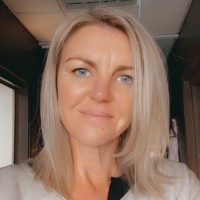 Stephanie Hennion