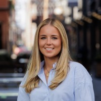 Annie Knapp