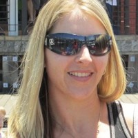 Linda Holland