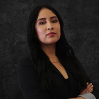 Neli Estefania Santos Ruiz