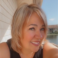 Georgette Flores