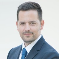 Laszlo Toth