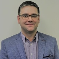 Ernestas R.