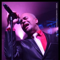 Troy White