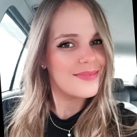 Ana Cláudia Manhezi