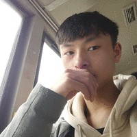 杨胜龙