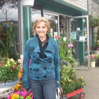 Elaine Lindsay George
