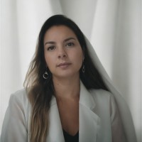 Renata Azeredo