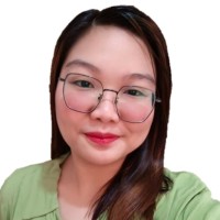 Mariel H.