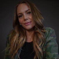 Leslie Pucan