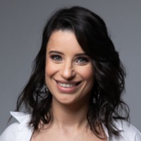 Bruna Mena