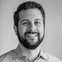 Reza Nazarian