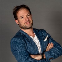 Andrea Sartore