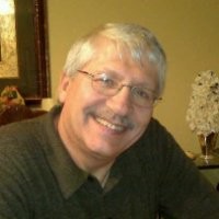 Dennis Arvay