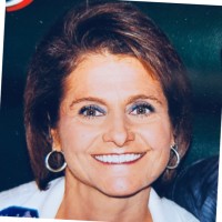 Pauline J Bakewell