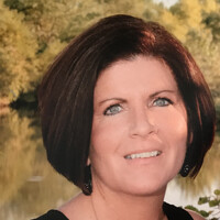 Tina Gillain