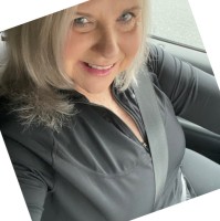 Stephanie Tomlin
