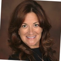 Deena Lynch