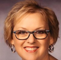 Lori Andrews