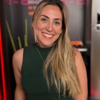 Vitória Martins