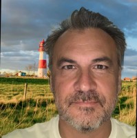 Mitch Constantinescu