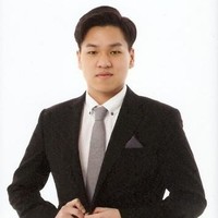 Michael Kang