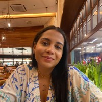 Isle Beatriz Costa Menezes