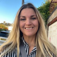 Clare Henson-Bowen