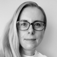 Veronika Vad
