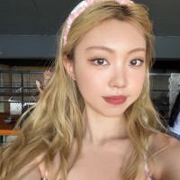 Yuning Zhu