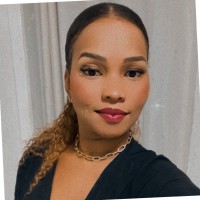 Brenda Souza