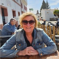 Michèle Blom