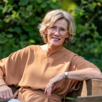 Renate Wesselink