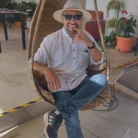 Carlos Hernández