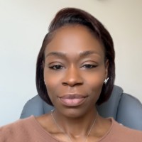 Roxanne Henry