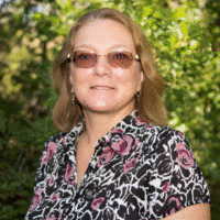Deb R.