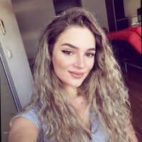 Mădălina Decă