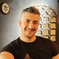 Taşkin Tuna Sari