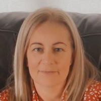 Claire Lynskey