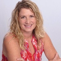 Kim Hoelke