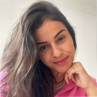 Júlia Pinheiro de Oliveira