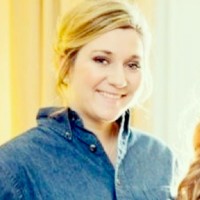 Cayeleigh Groves