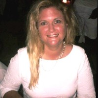 Lesley Lynch
