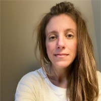 Laura Holmes