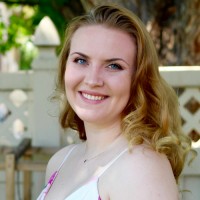 Anna Rad, Mba
