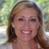 Robi Jones