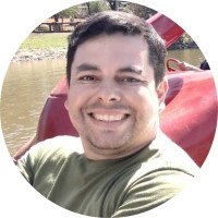 Júnior Roberto Pereira