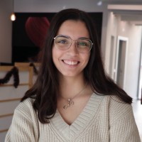 Madalena Neves