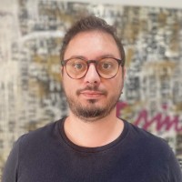 Tarik Hermano