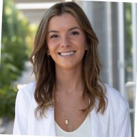 Amy Kwiatkowski, Mpa